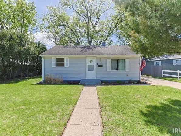 2515 Riverside Dr, South Bend, IN 46616