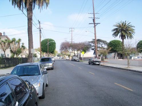 2nd image of 335 S Inglewood Ave