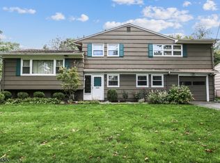 17 Cottage Ln, Springfield, NJ 07081