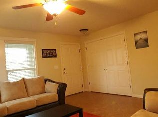 1563 S Glasgow Ave, Nampa, ID 83686