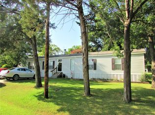 202 N Main St, Kingston, OK 73439