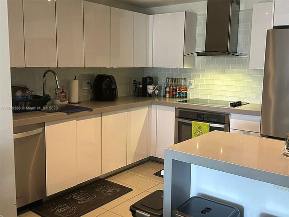 3rd image of 1600 NE 1st Ave APT 2108