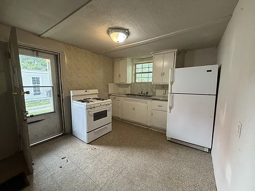 517 W Marion St #B Photo 1