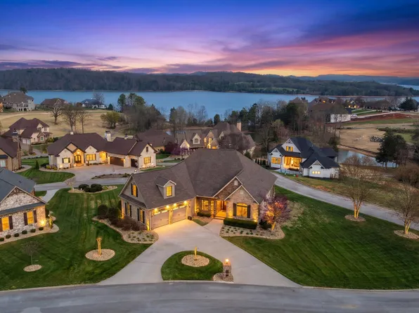 117 Red Hawk Dr, Vonore, TN 37885