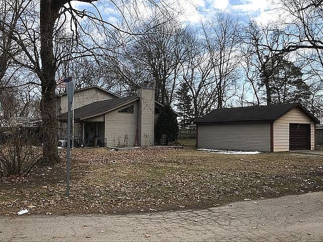 2nd image of 27700 Midland Dr