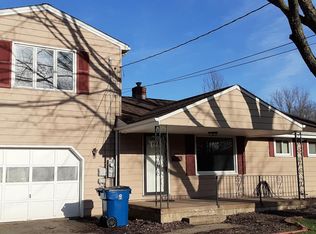 3873 Timothy Ln, Youngstown, OH