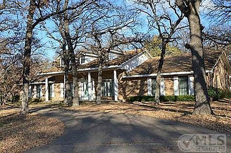 1st image of 12529 White Oak Dr