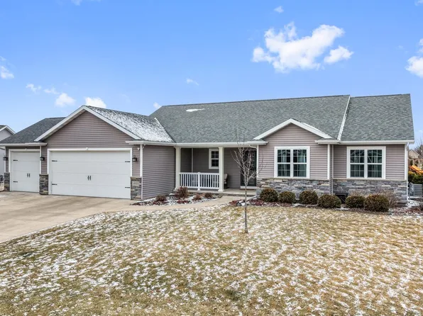 1823 Nation Ct, Neenah, WI 54956