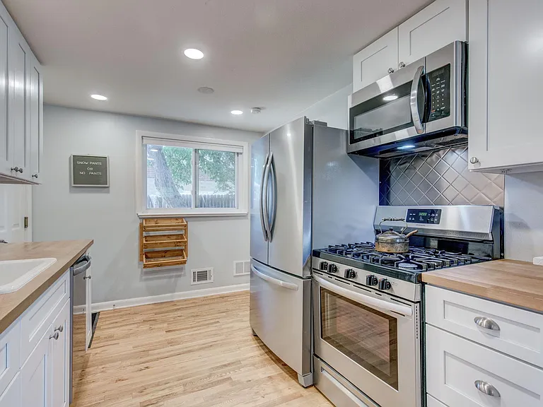 5303 Jellison St — Photo 6