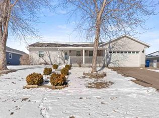 301 W 15th St, West Liberty, IA 52776