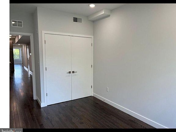5th image of 1752 N Marshall St #2