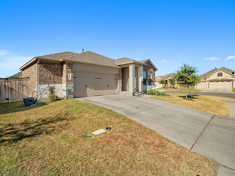 1232 Matt Ln — Photo 27