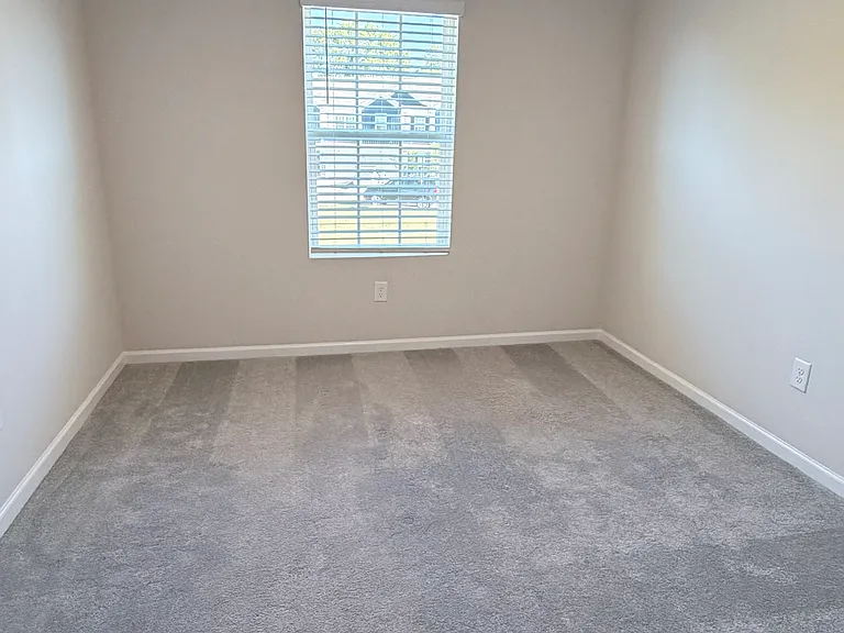 100 Luzu Way — Photo 16