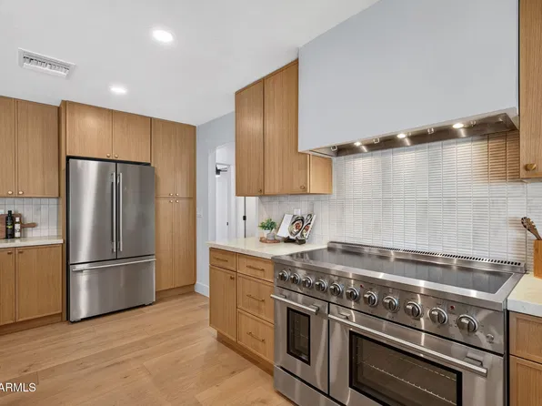 5302 E EVANS Drive, Scottsdale, AZ 85254