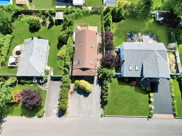 65A Dorchester Road #A, Ronkonkoma, NY 11779