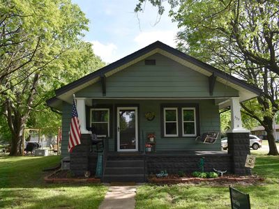 325 W Avenue A, Mount Hope, KS, 67108