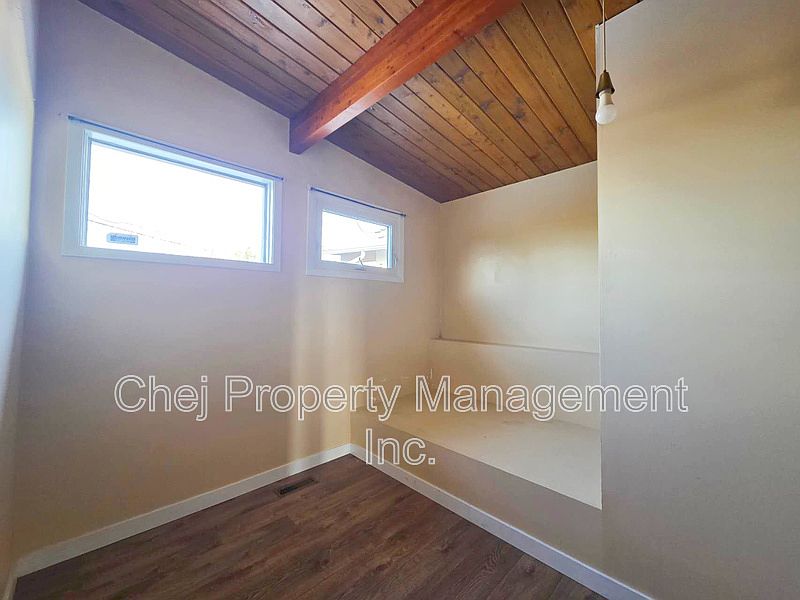 Edmonton House for rent - 4 Bedrooms — photo 11