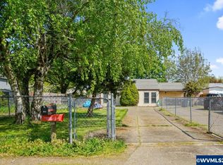 240 N Grand St, Independence, OR 97351