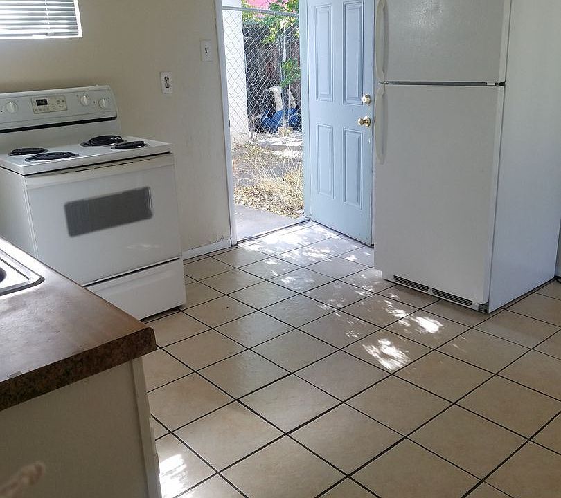 1st image of 425 Tennessee St NE APT C