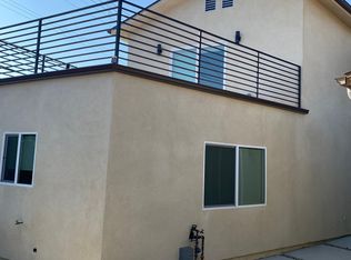7833 Wilkinson Ave #1/2, North Hollywood, CA 91605