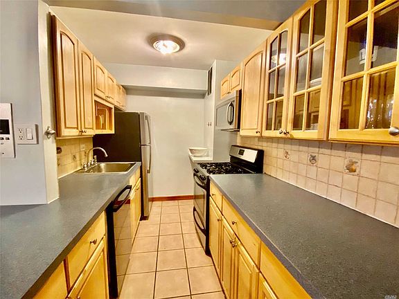 4th image of 130 Beach 121st St APT 3B
