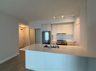 430 Square One Dr #2001, Mississauga, ON L5B 0E2