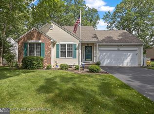 222 Outboard Ave, Manahawkin, NJ 08050