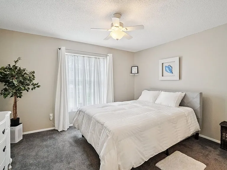 2243 Andover Cir — Photo 30