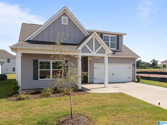 2nd image of 387 Lakeland Ct