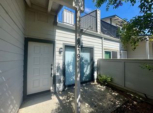 6219 Oak Valley Ln, Citrus Heights, CA 95621