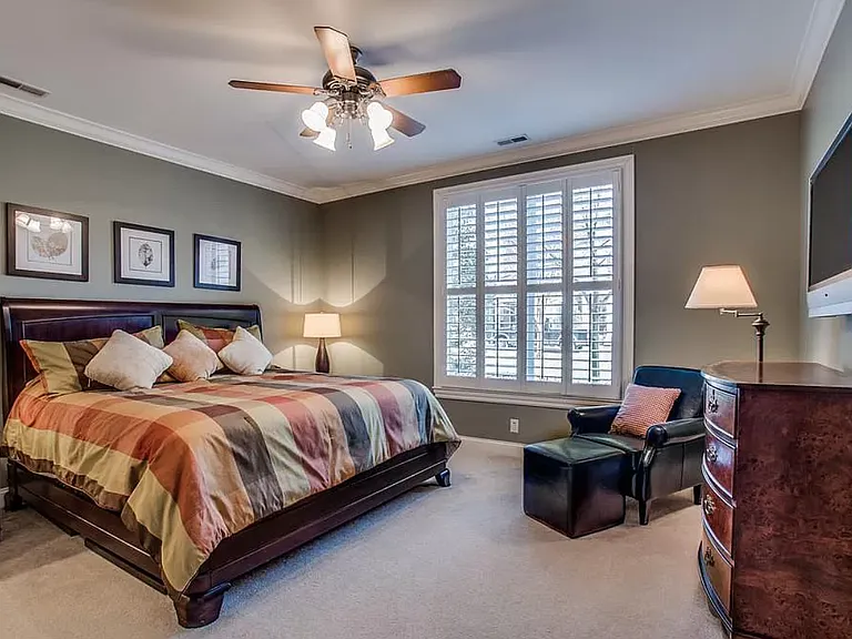1013 Cumberland Park Dr — Photo 13