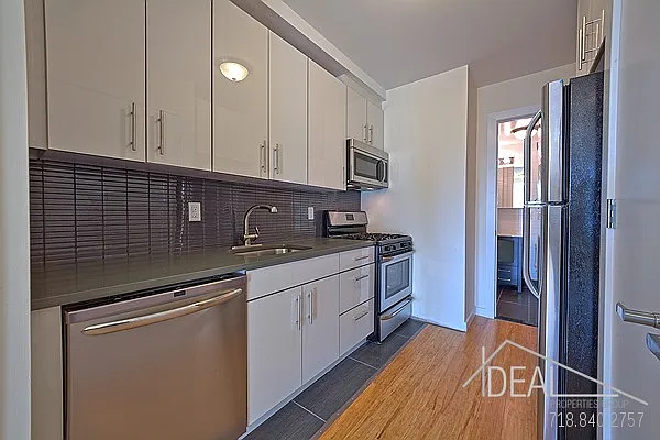 Rented by Ideal Properties Group | media 15