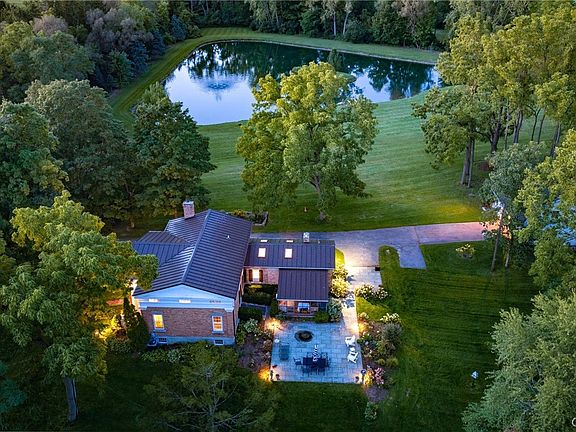4th image of 4808 Davis Rd