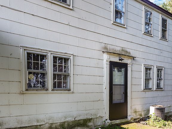 3rd image of 2301 County Road 3300 N