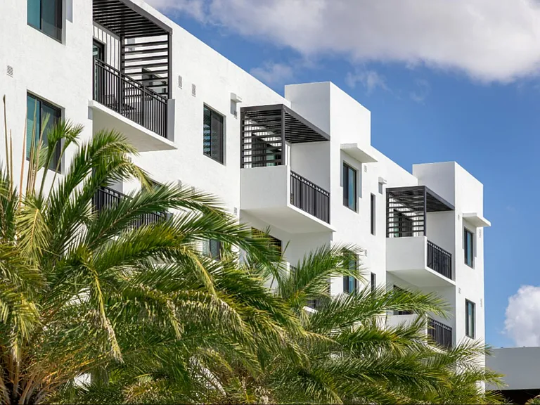 Uptown Boca Villas — Photo 35