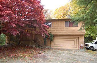 1st image of 8900 180th St SE