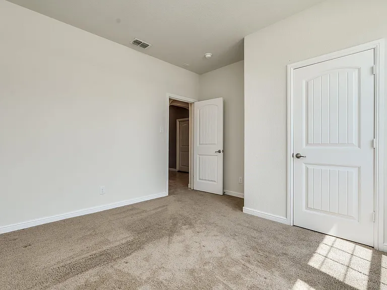 9921 Wynndel Trl — Photo 19