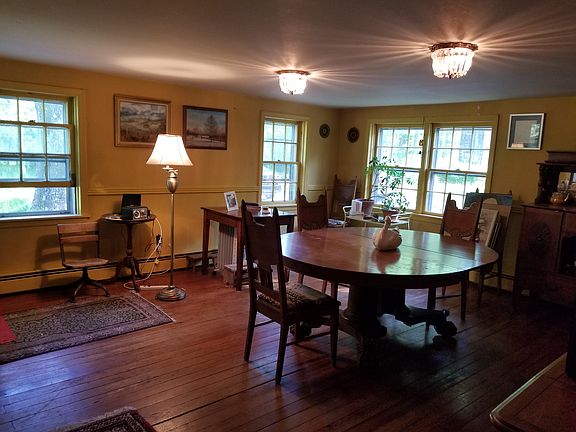 1800's Dining Room