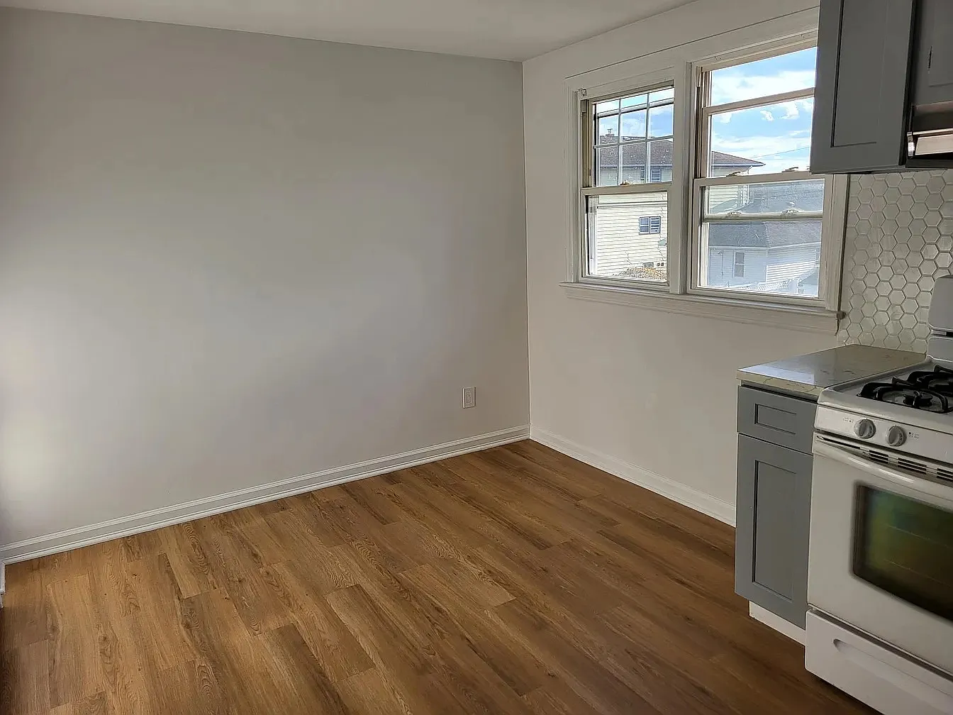 1 bed, 650 sqft, $1,800 — Photo 3