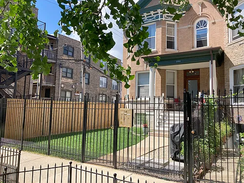 1914 N Fairfield Ave #1F Photo 1
