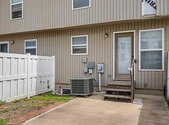 4th image of 4435 N 106th St
