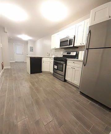 2nd image of 21 Baldwin Ave #1