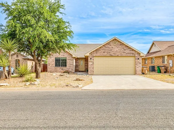 4514 Oak Grove Blvd, San Angelo, TX 76904