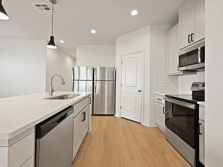 Cooner Residenace — Photo 10