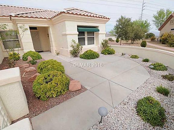 2nd image of 10512 Linden Wood Ct