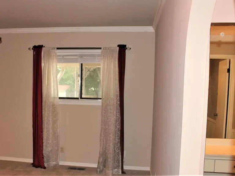 6928 S 73rd East Ave — Photo 17