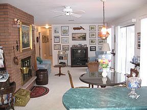 5th image of 600 Beaumont Dr
