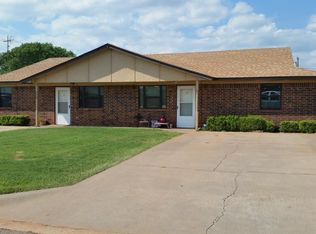 103 Hosanna Ave, Elk City, OK 73644