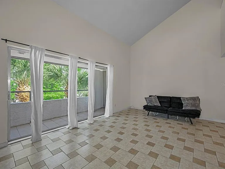 2581 Countryside Blvd #304 — Photo 10
