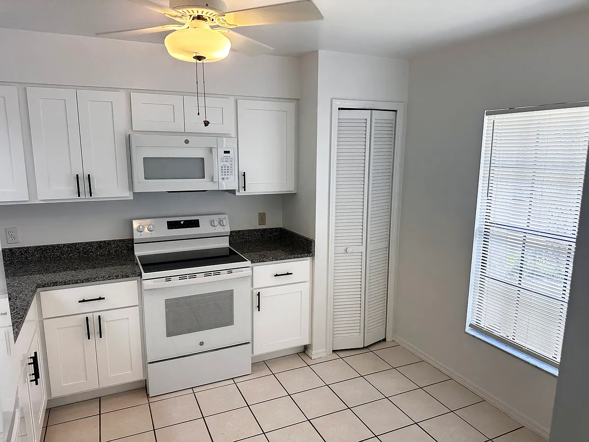 Building Photo - 1118 Mill Run Cir